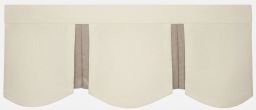 Scallop Brandy Valance